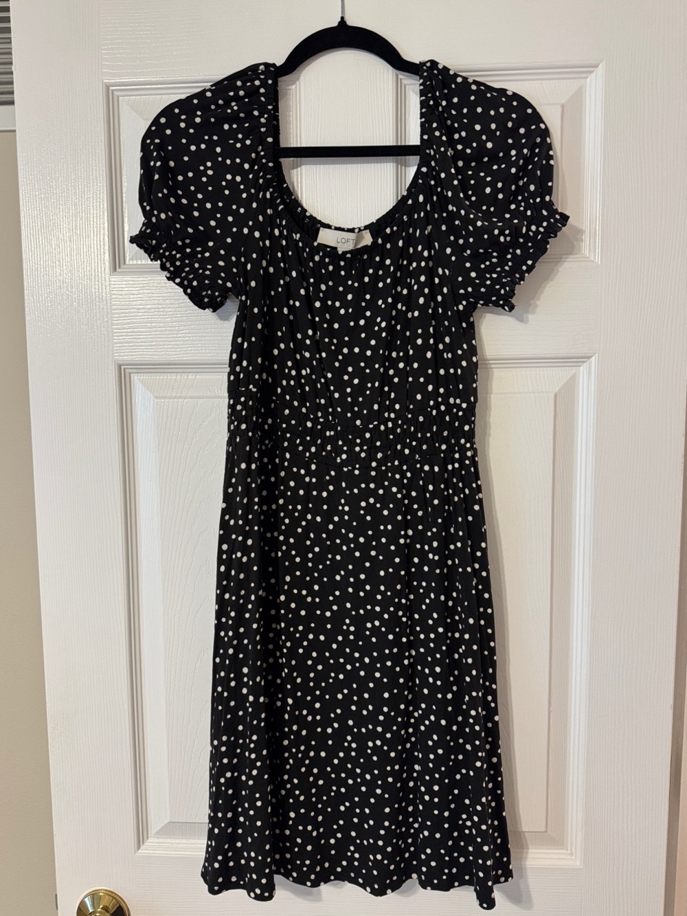 LOFT Black and White Polka Dot Puff-Sleeve Dress